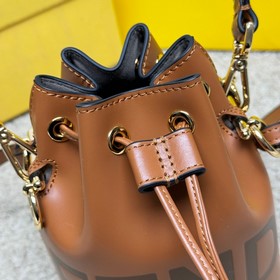 Название： Mon Tresor Small Bucket Bag 