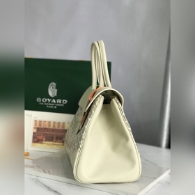 Сумка Goyard Saigon Эта сумка Saigon с