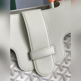 Сумка Goyard Saigon Эта сумка Saigon с