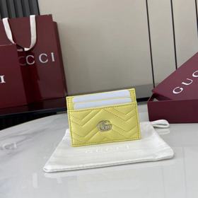 Этот кожаный кошелек GG Marmont изгото