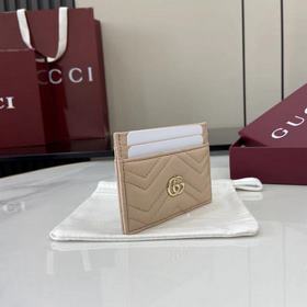 Этот кожаный кошелек GG Marmont изгото