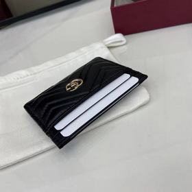 Этот держатель для карт GG Marmont иск