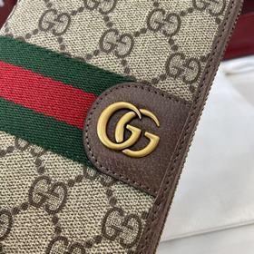 Коллекция Ophidia мастерски сочетает в