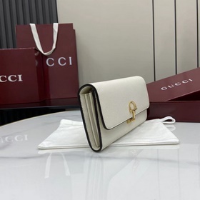 Эта сумка через плечо Gucci Softbit ма