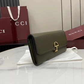 Эта сумка через плечо Gucci Softbit ма