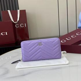 Этот кошелек GG Marmont с цепочкой изг