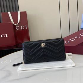 Этот кошелек GG Marmont с цепочкой-рем