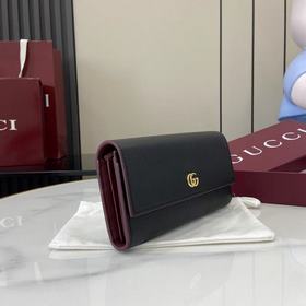 Длинный кошелек GG Marmont. На этом дл