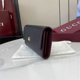 Длинный кошелек GG Marmont. На этом дл