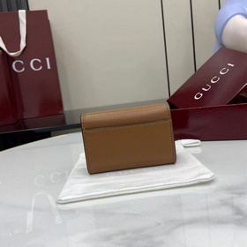 Gucci продолжает развивать свое богато