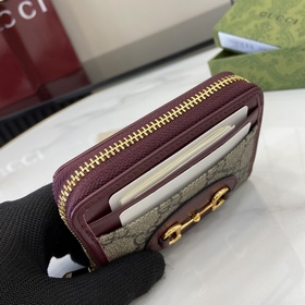 Коллекция Gucci Horsebit 1955 вновь по