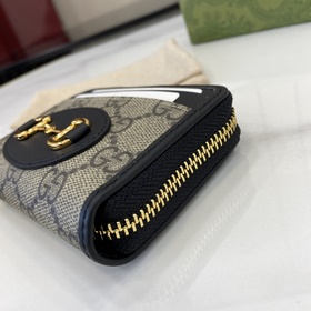 Коллекция Gucci Horsebit 1955 пополнил