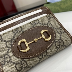 Коллекция Gucci Horsebit 1955 пополнил
