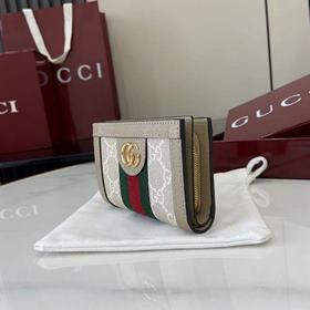 Логотип GG, впервые использованный в 1