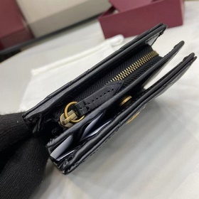 GG Marmont Quilted Cardholder. Классич