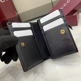 GG Marmont Quilted Cardholder. Классич