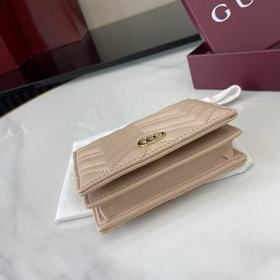 Двойная буква G, ставшая культовым эле