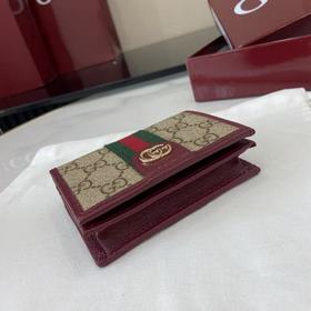 Коллекция Ophidia представляет собой я