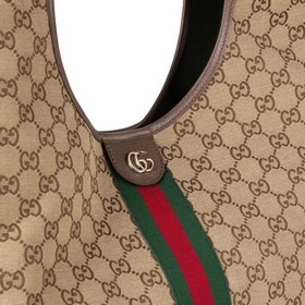Коллекция Gucci Giglio дебютировала на