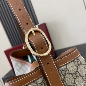 Коллекция Padlock представляет собой л