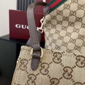 Коллекция Gucci Giglio дебютировала на