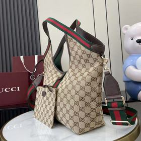 Коллекция Gucci Giglio дебютировала на
