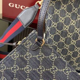 Коллекция Gucci Giglio дебютировала на