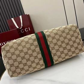 Коллекция Gucci Giglio дебютировала на