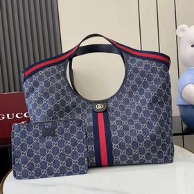 Коллекция Gucci Giglio дебютировала на