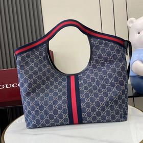 Коллекция Gucci Giglio дебютировала на