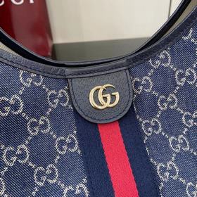Коллекция Gucci Giglio дебютировала на
