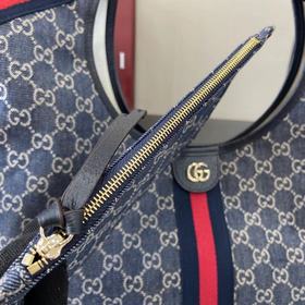 Коллекция Gucci Giglio дебютировала на