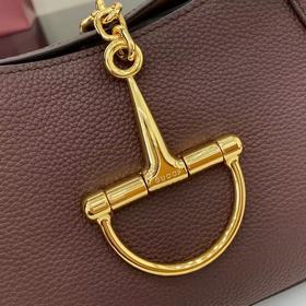 Новая сумка через плечо Gucci Softbit 