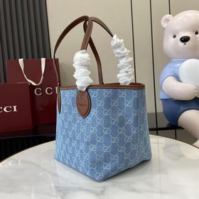 Коллекция Gucci Totissima сочетает в с