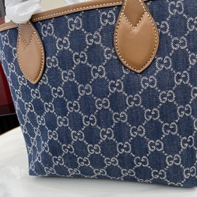 Коллекция Gucci Totissima сочетает в с