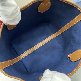 Коллекция Gucci Totissima сочетает в с