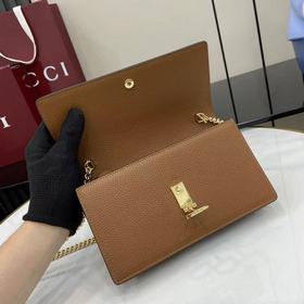 Эта сумка через плечо Gucci Softbit ма