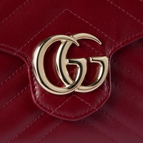 Этот кошелек GG Marmont с цепочкой-рем