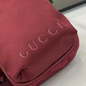 Легкая, но прочная ткань GG nylon была