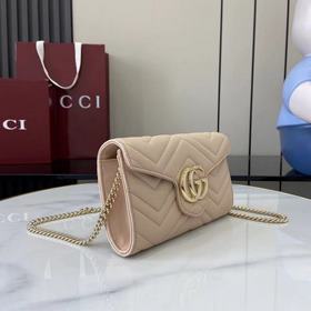 Этот кошелек GG Marmont с цепочкой-рем