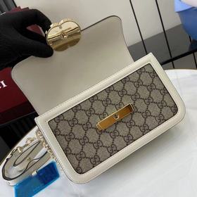 Коллекция Gucci Go создана для спорта.