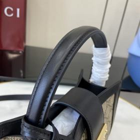 Серия Padlock впечатляюще дебютирует в