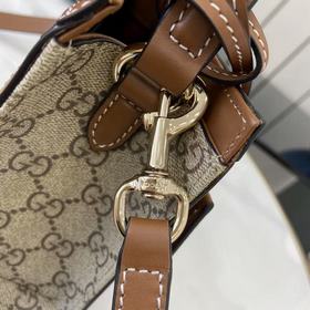 Серия Padlock впечатляюще дебютирует в