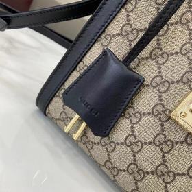 Коллекция Padlock представляет собой л