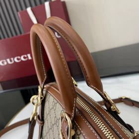 Коллекция Padlock представляет собой л