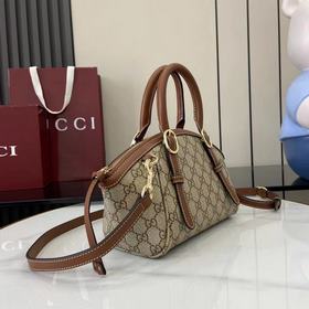 Коллекция Padlock представляет собой л