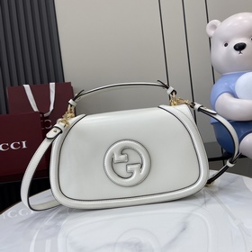 Новые сумкиз коллекции Gucci Blondie у