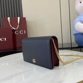 Кошелек GG Marmont с цепочкой отличает