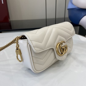 Мини-сумка GG Marmont. Эта ультракомпа