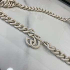 Белая мини-сумочка Marmont Chain Macar